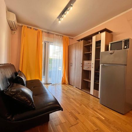 Apartment Lido Of Herceg Novi Bijela Exteriör bild