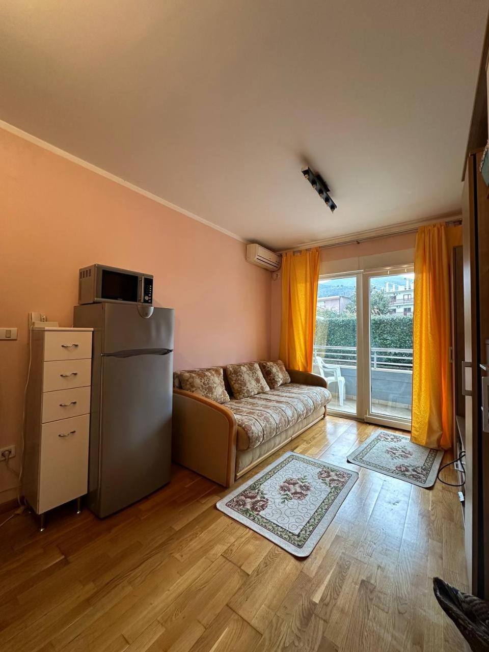 Apartment Lido Of Herceg Novi Bijela Exteriör bild